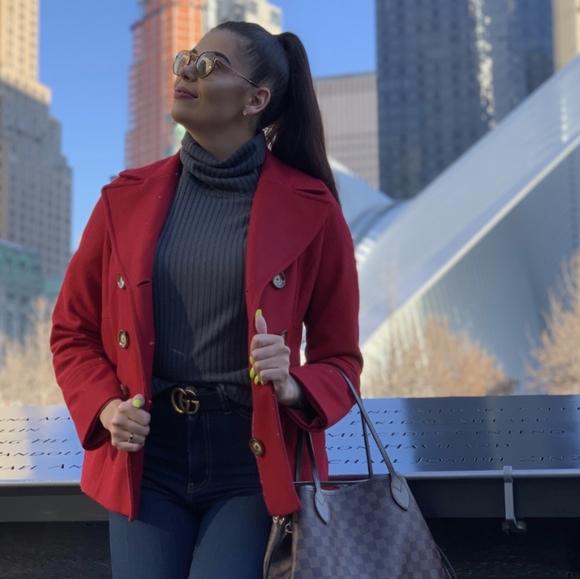 *SOLD* Authentic black Gucci belt - Picture 5 of 6